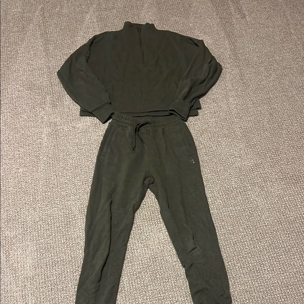Sweaty Betty Green Track pants and quarter zip